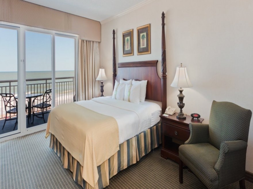 Holiday Inn & Suites Ocean City