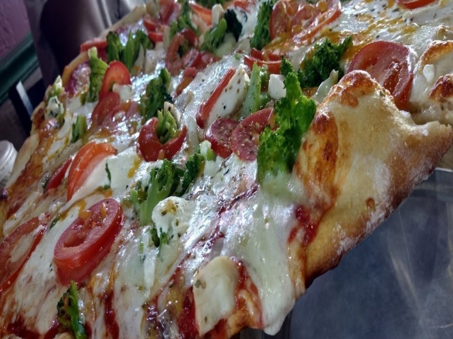 Mione's Pizza West OC