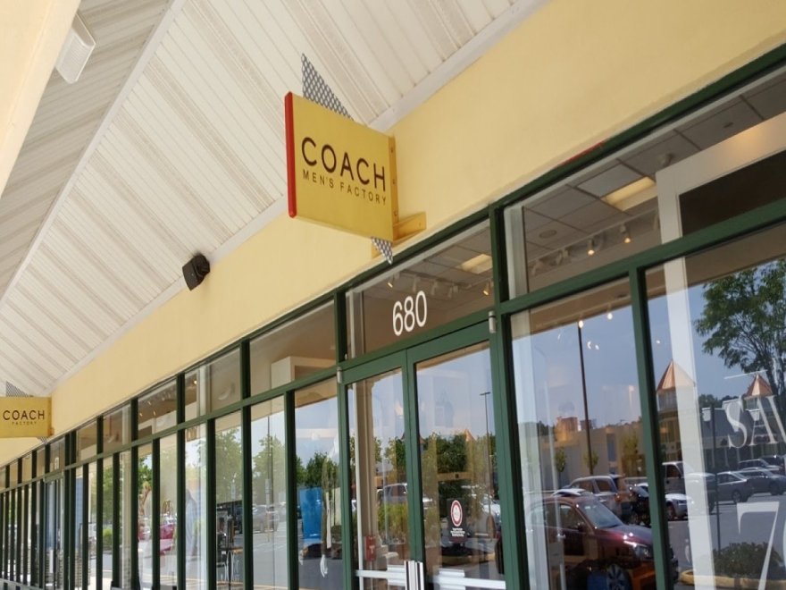 COACH Outlet